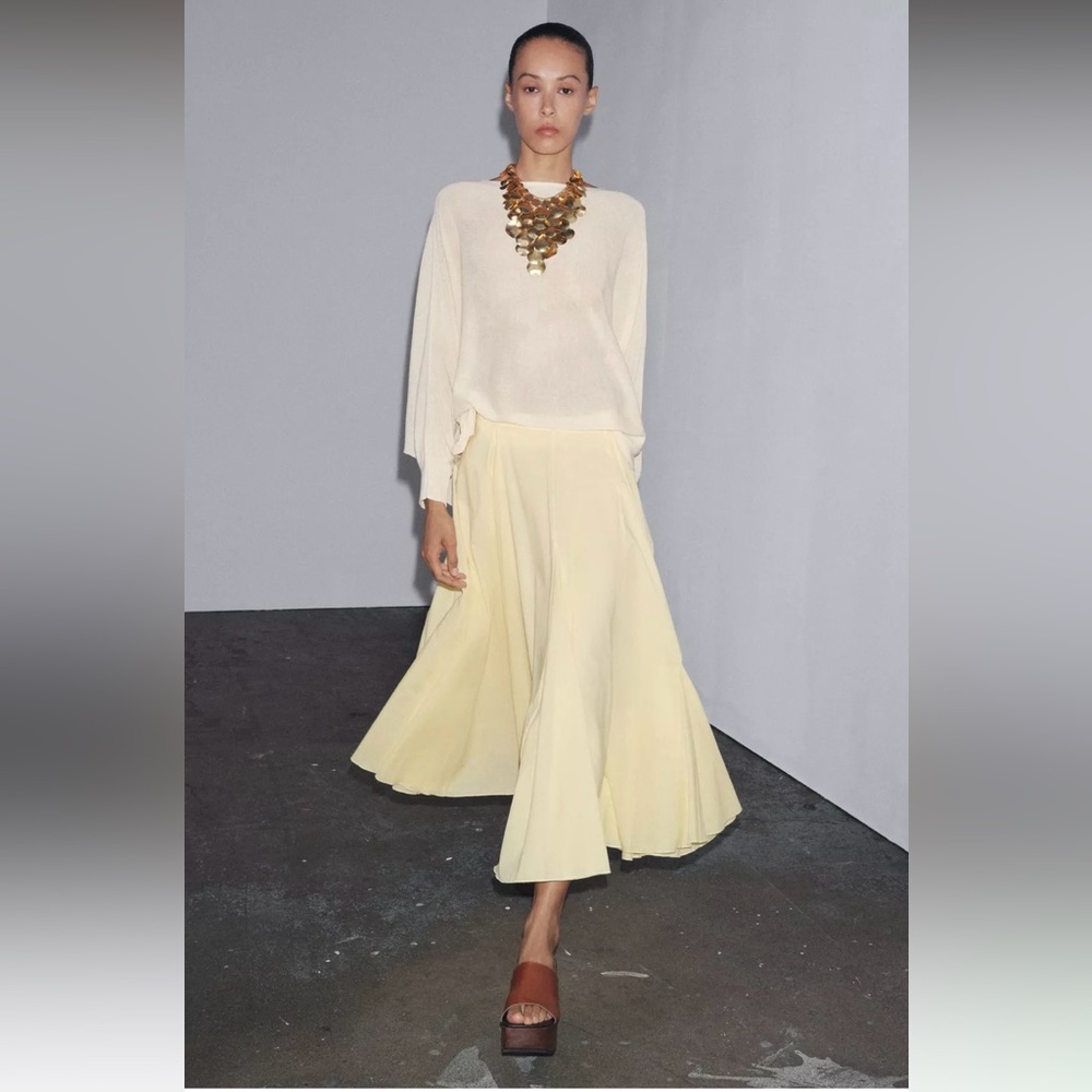 New ZARA Flared Midi Skirt